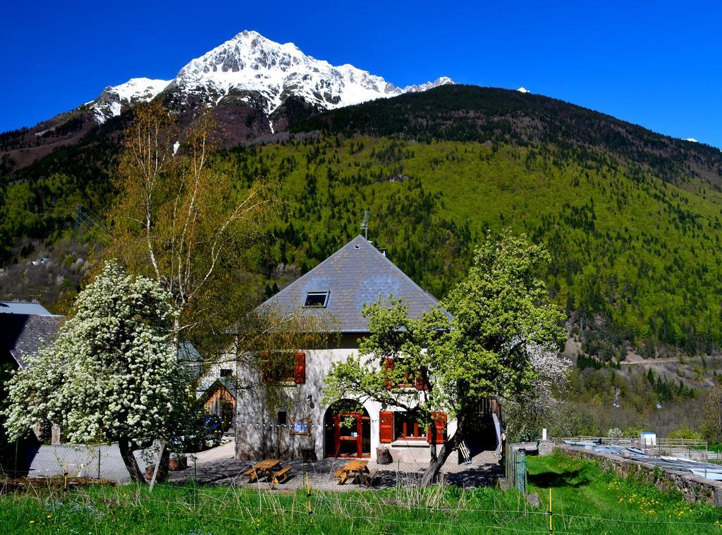 Auberge La Cure Oz Exterior foto